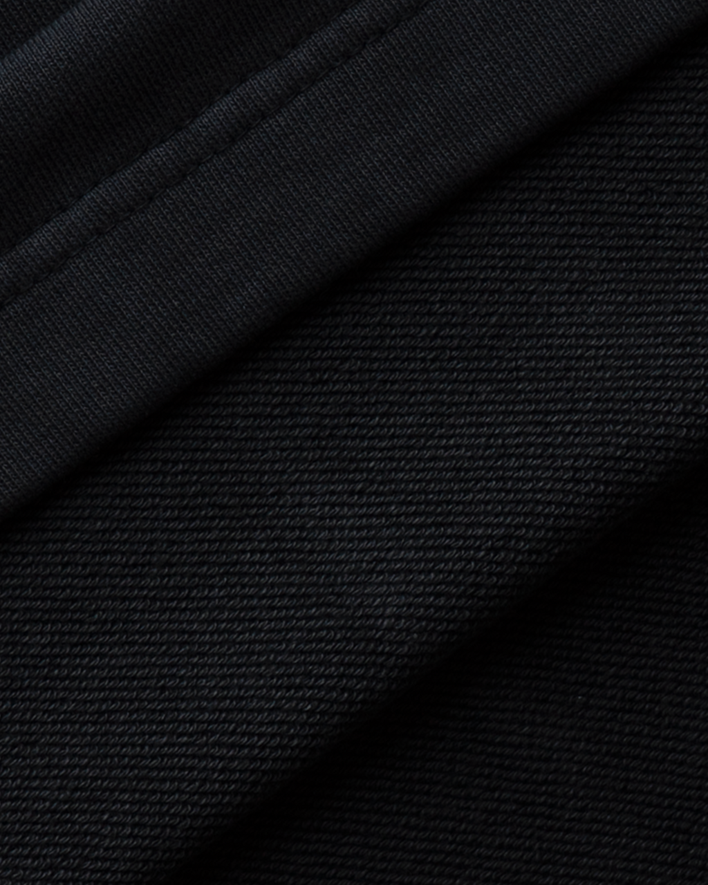 Classic Stitch Black Cropped