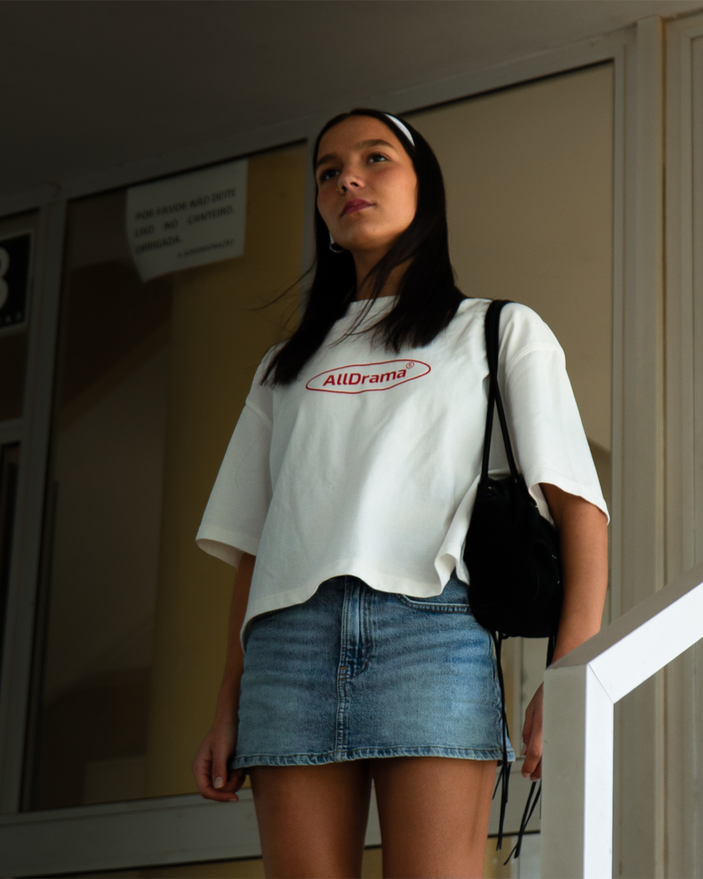 Classic Drama Off White